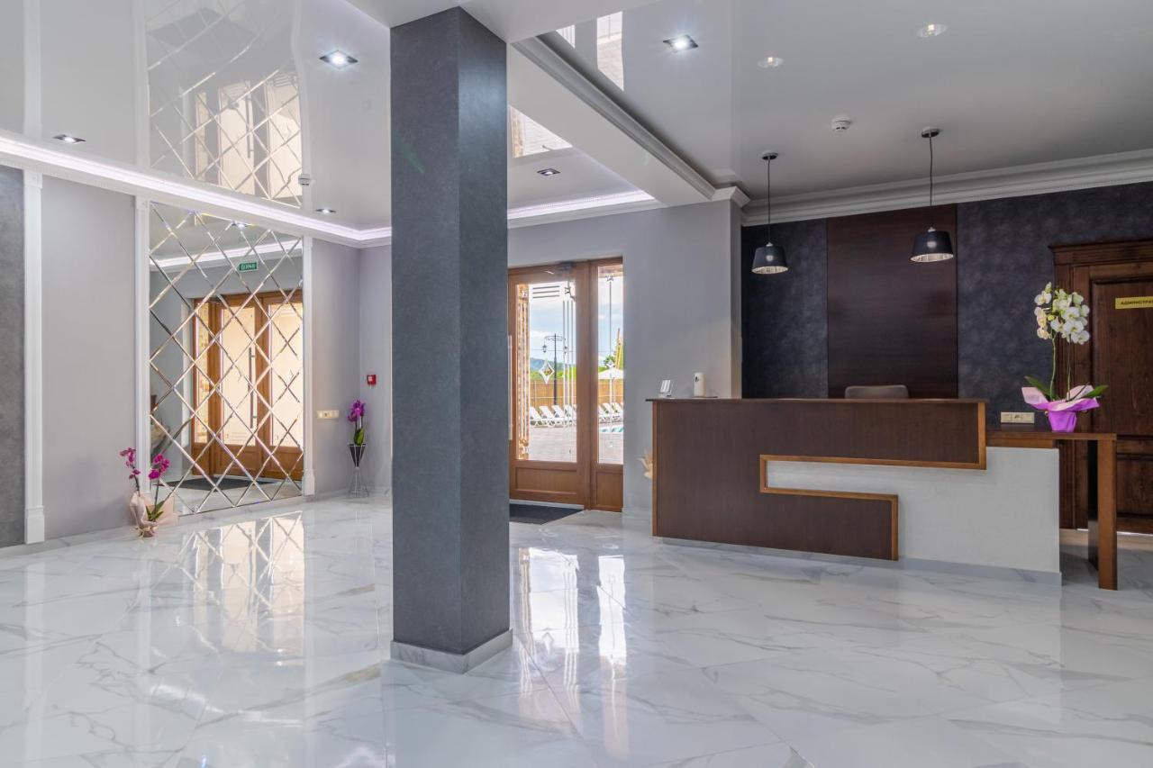 Sofion Hotel&Resort Solotvyno Exterior photo